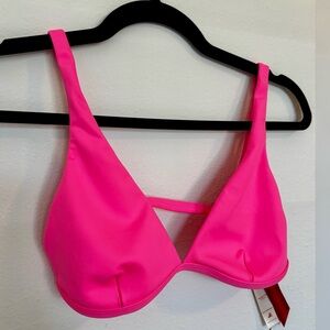 NWT Left On Friday Heatwave Top Neon Pink - Medium